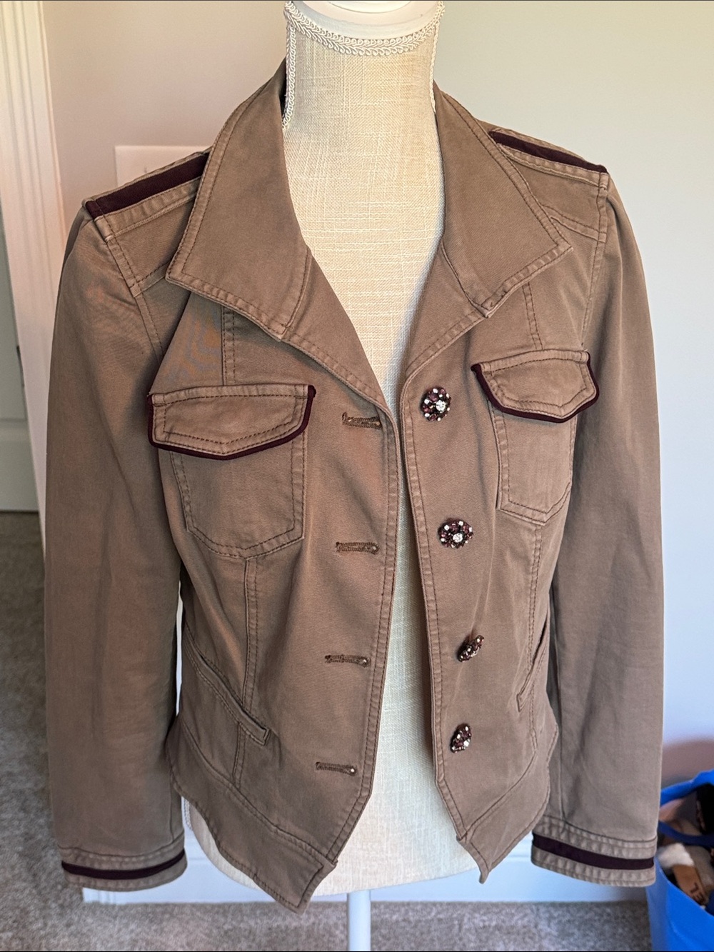 White House Black Market Olive Kakhi Utility Jacket with Burgandy Trim